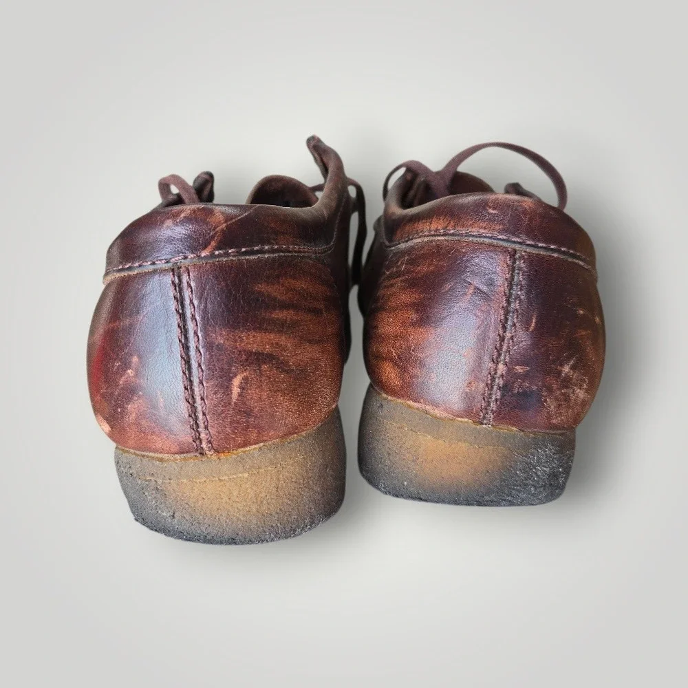 Clarks Mens Wallabee Desert Boot Size 8.5M Moccasin Brown Leather Crepe Gum Sole
